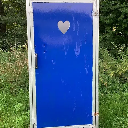Zirkuswagen Im Weserbergland